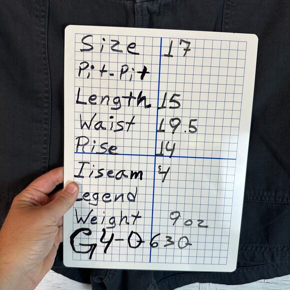 Universal thread mid rise, Bermuda shorts, very dark gray pockets plus size - Picture 10 of 10